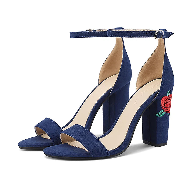 Ethnic Style Embroidered High-heel Sandals Ankle Strap Elegant Retro Open Toe Wedding Shoes 34-45