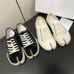 Canvas Tabi Sneakers Split Toe Flats Low Top Tabi Shoes Pig Hoof Shoes Loafers Zapatos De Mujer
