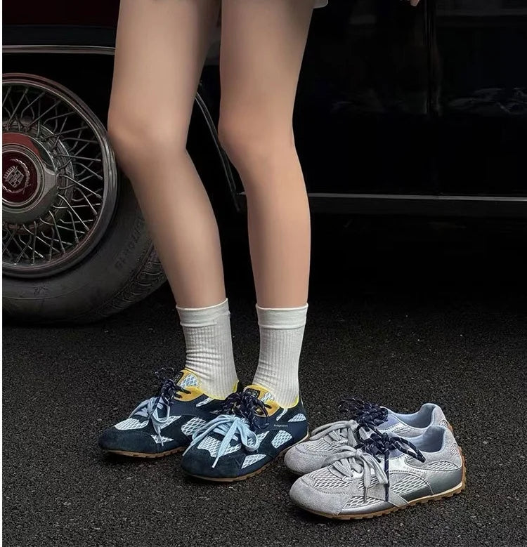 Outdoor Running Shoes Comfortable Lace Up Sneakers Casual Flats Soft Flat Sneakers Shoes