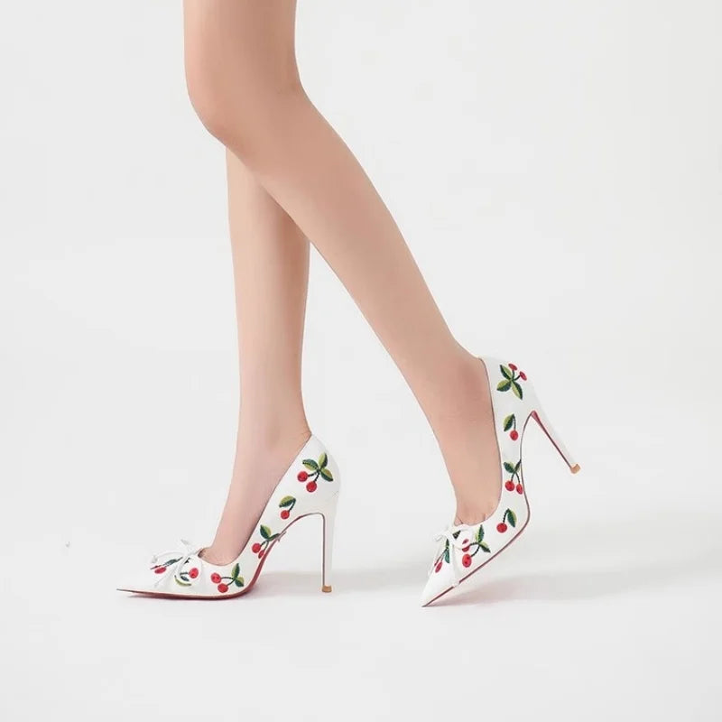 and pointed shallow embroidered butterfly wedding shoes thin high-heeled banquet dress small size shoe