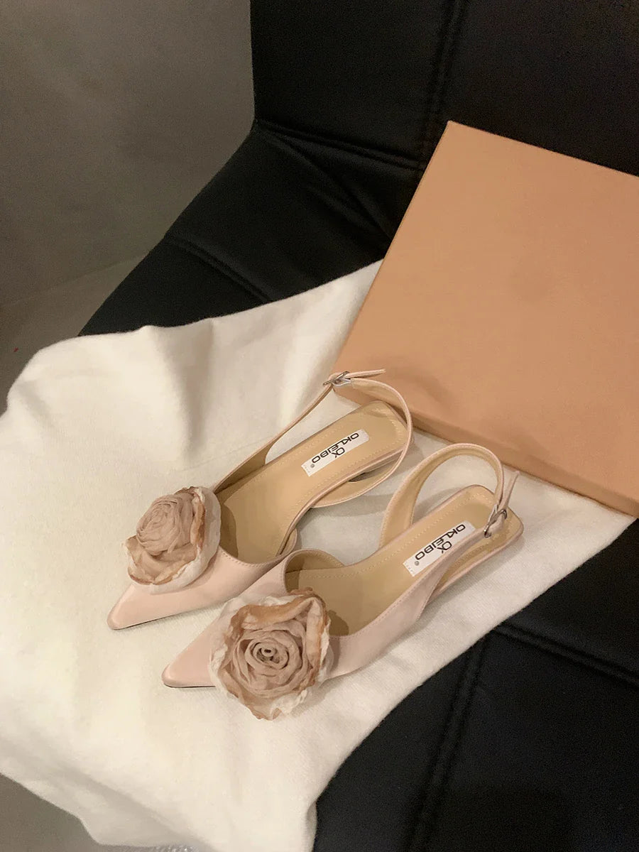 Flower Sandals Elegant Satin Mule Shoes Pointed Toe Pumps Low Heel Flowers Slingback Sandals