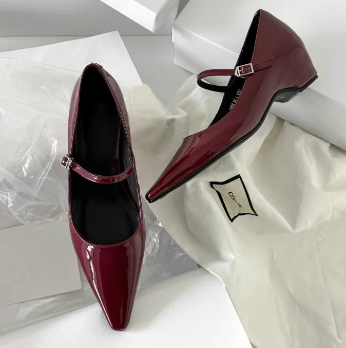 Pointed Toe Shoes Buckle Strap Solid Color Retro Brand 5CM High Heel Shallow Concise