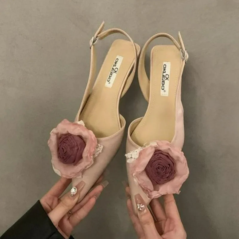 Flower Sandals Elegant Satin Mule Shoes Pointed Toe Pumps Low Heel Flowers Slingback Sandals