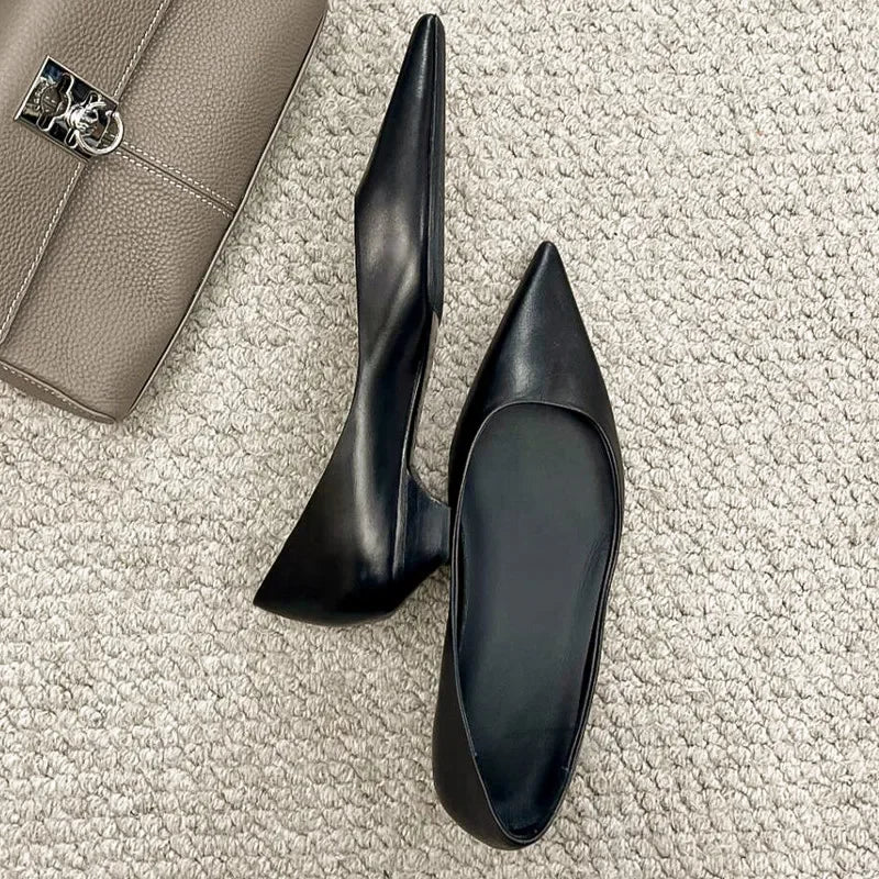 Pointed Toe Leather Flat Shoes Tapered Low Heel Pumps Black Shallow Mouth Design Comfort Casual Office Shoe
