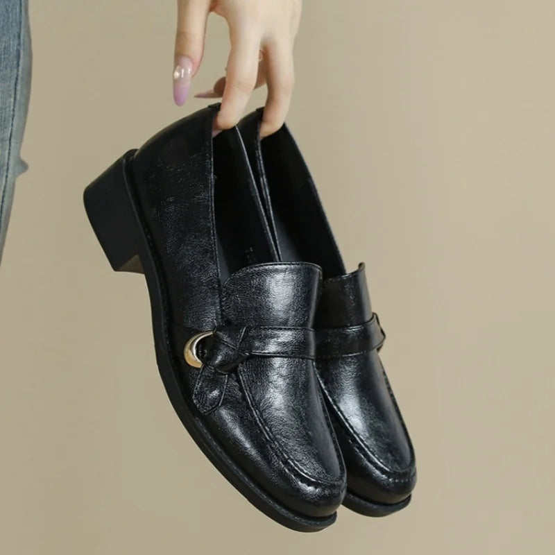 Cow Leather Metal Buckle Slip On Flat Shoes High Quality Comfortable Loafers Casual Versatile Daily Famale Shoes