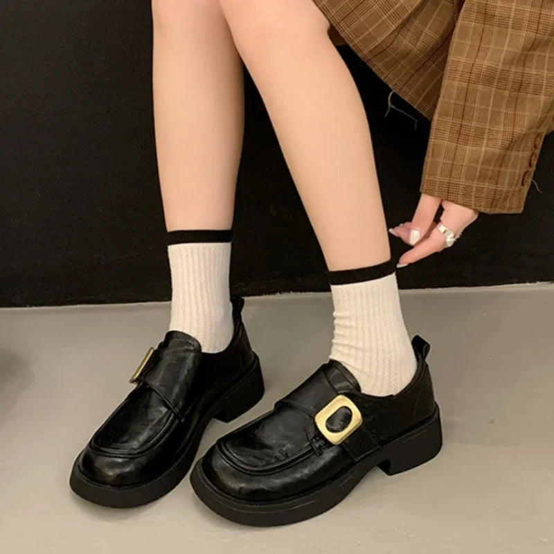 British Style Metal Buckle Low Heels Shoes Daily Dress Up Flat Shoes Outside Casual Comfortable Shoes