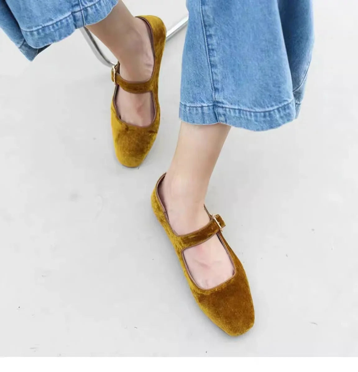 Velvet Mary Janes Belt Strap Shoes Square Toe Flats Ballerina Dress Barefoot Loafers Brides Ballets Femmes