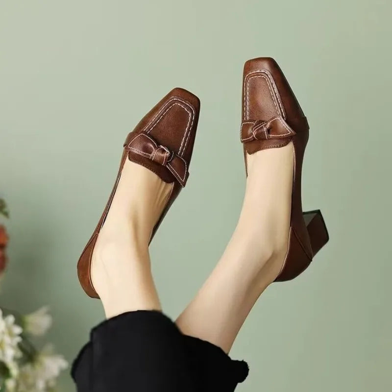 retro square toe high heels and butterfly decorative office girl mid-heeled shoes
