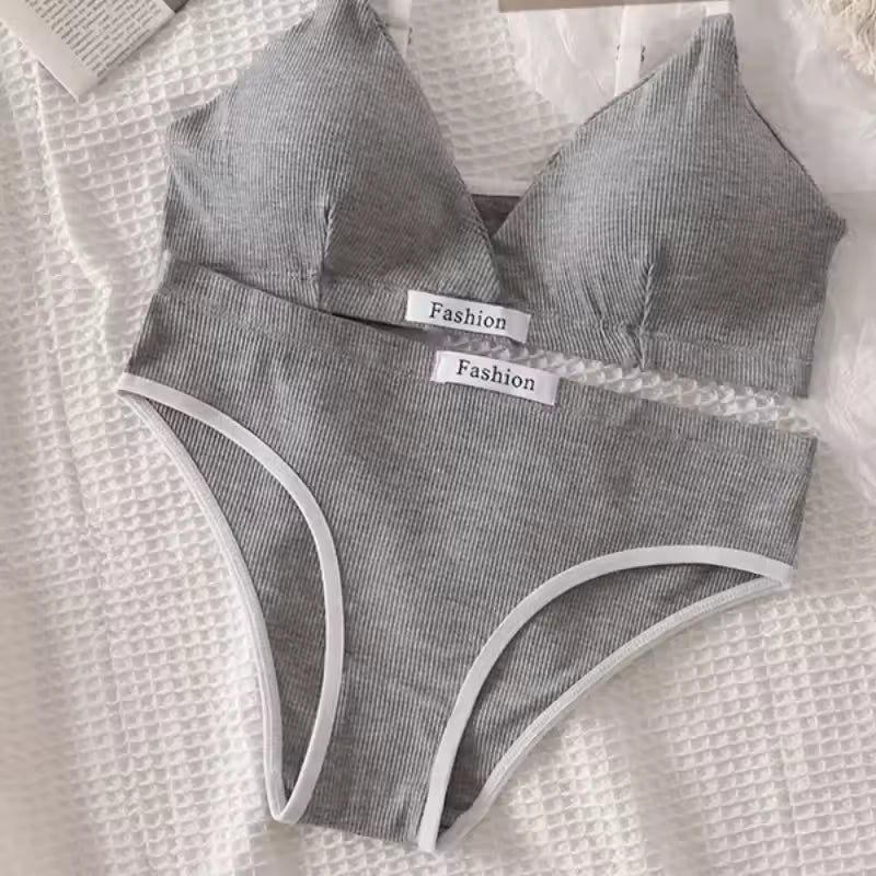 Seamless Bra V-neck Wireless Low Waist Panties Comfort Lingerie Sport Underwear Set