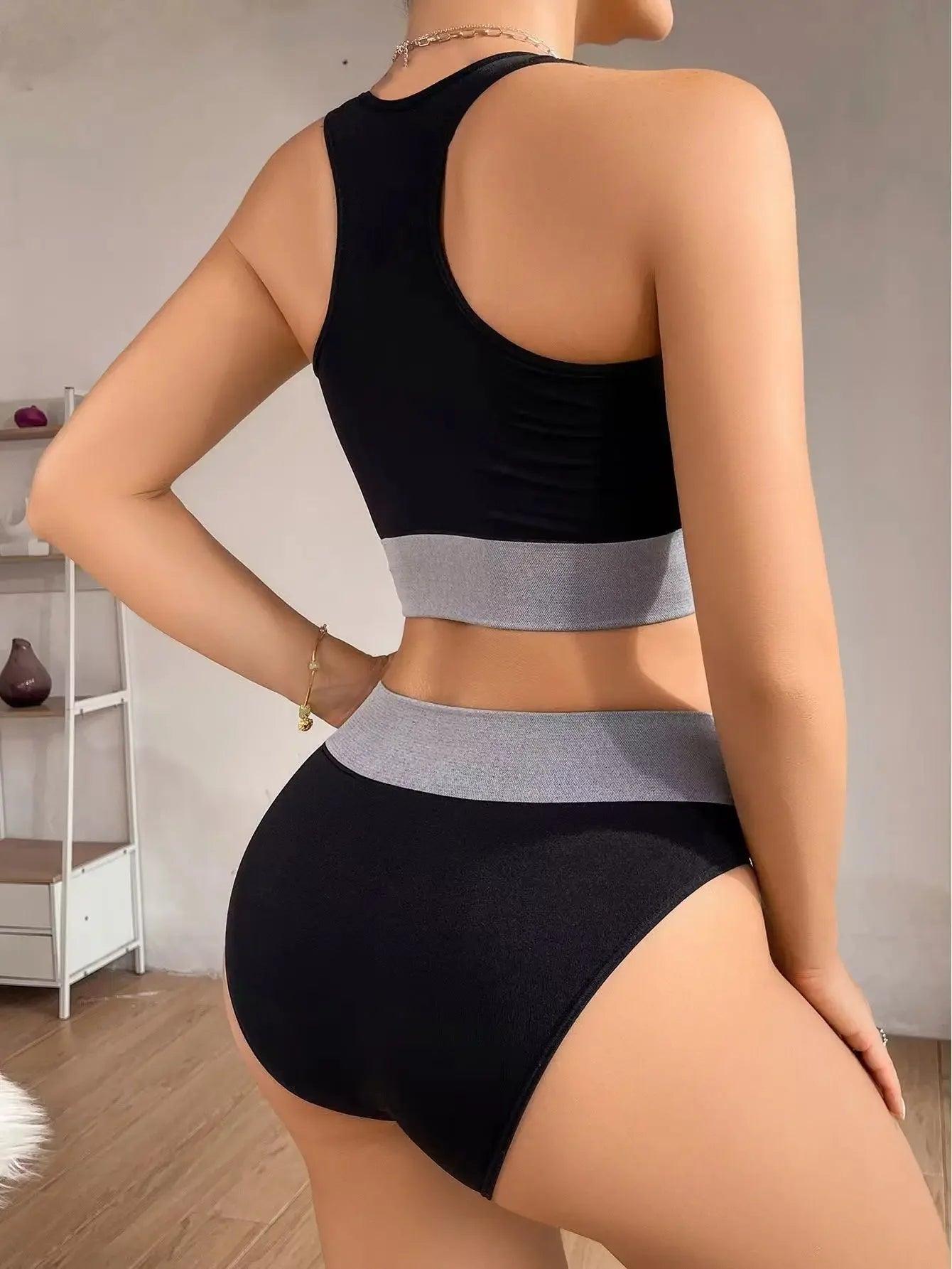 Seamless Mid Waist Comfortable Tank Tops Lingerie Sports Underwear Set