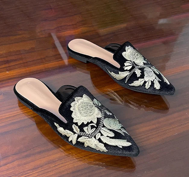Embroidery Velour Shoes Woman Strange Heel Slippers Design Mules Femme Pointed Toe Wedges Tacones Slides Slip On Pantuflas Mujer