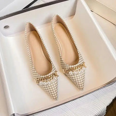 Normal Leather Casual Pearl Pointed Toe Formal Shoes