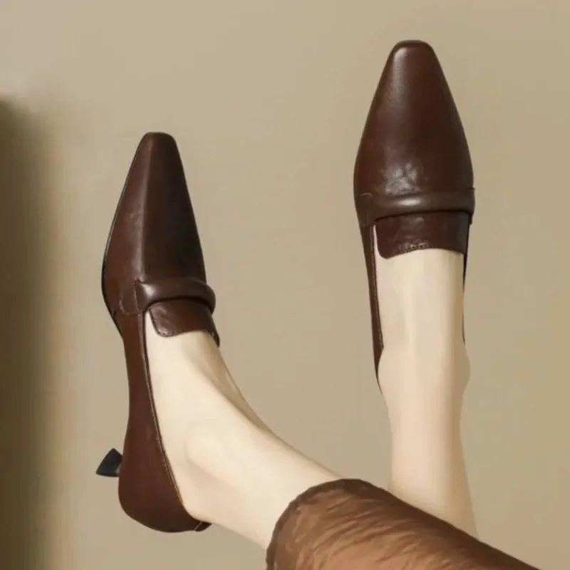 French retro temperament low-heeled shoes leather pointed high heels small leather shoes large size 43