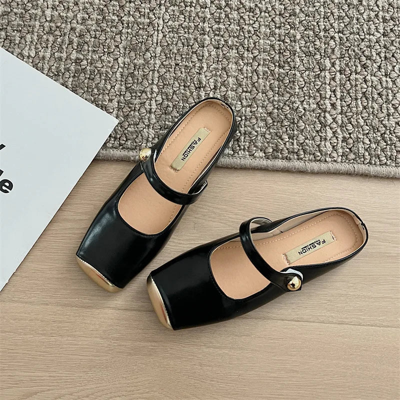 Leather Low Heel Slip-on Muller Shoes Casual Soft Sole Shoes Outdoor Walking Woman Single Shoes