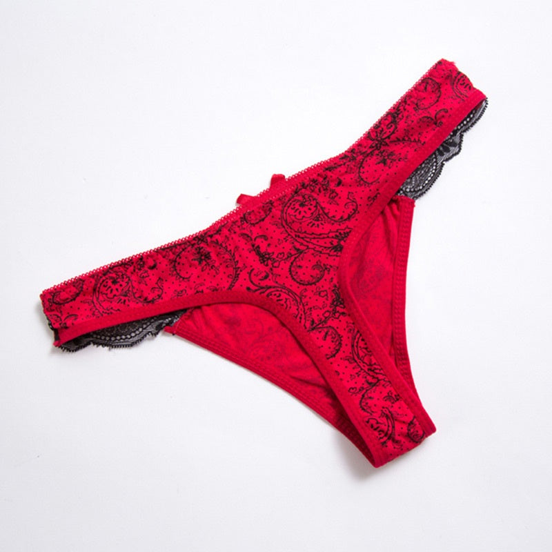 Floral Printed Plus Size Lace Bridal Bra And Panty Set