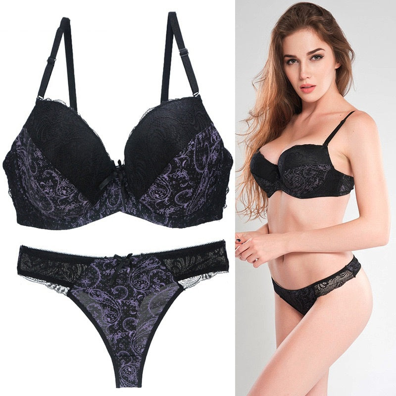 Floral Printed Plus Size Lace Bridal Bra And Panty Set