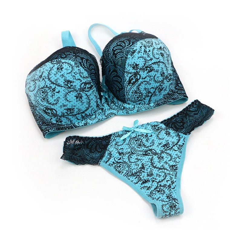Floral Printed Plus Size Lace Bridal Bra And Panty Set
