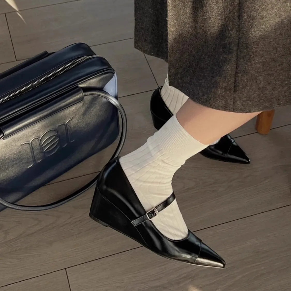 Shoes Silver Pointed Toe High Heels Wedge Heel Pumps Buckled Mary Janes Formal Shoes T Stage Catwalk Shoes