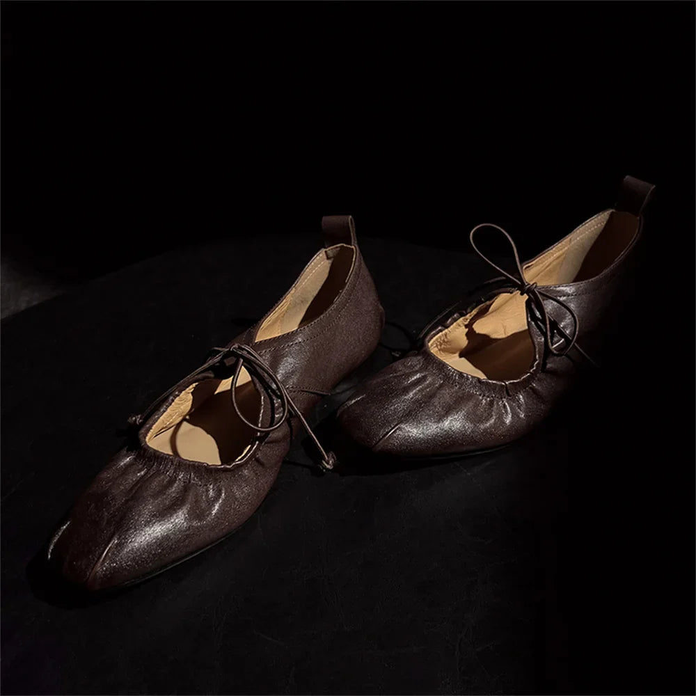 Retro Genuine Leather Pumps Low Round Heels Party Woman Round Toe Lace Up Pumps