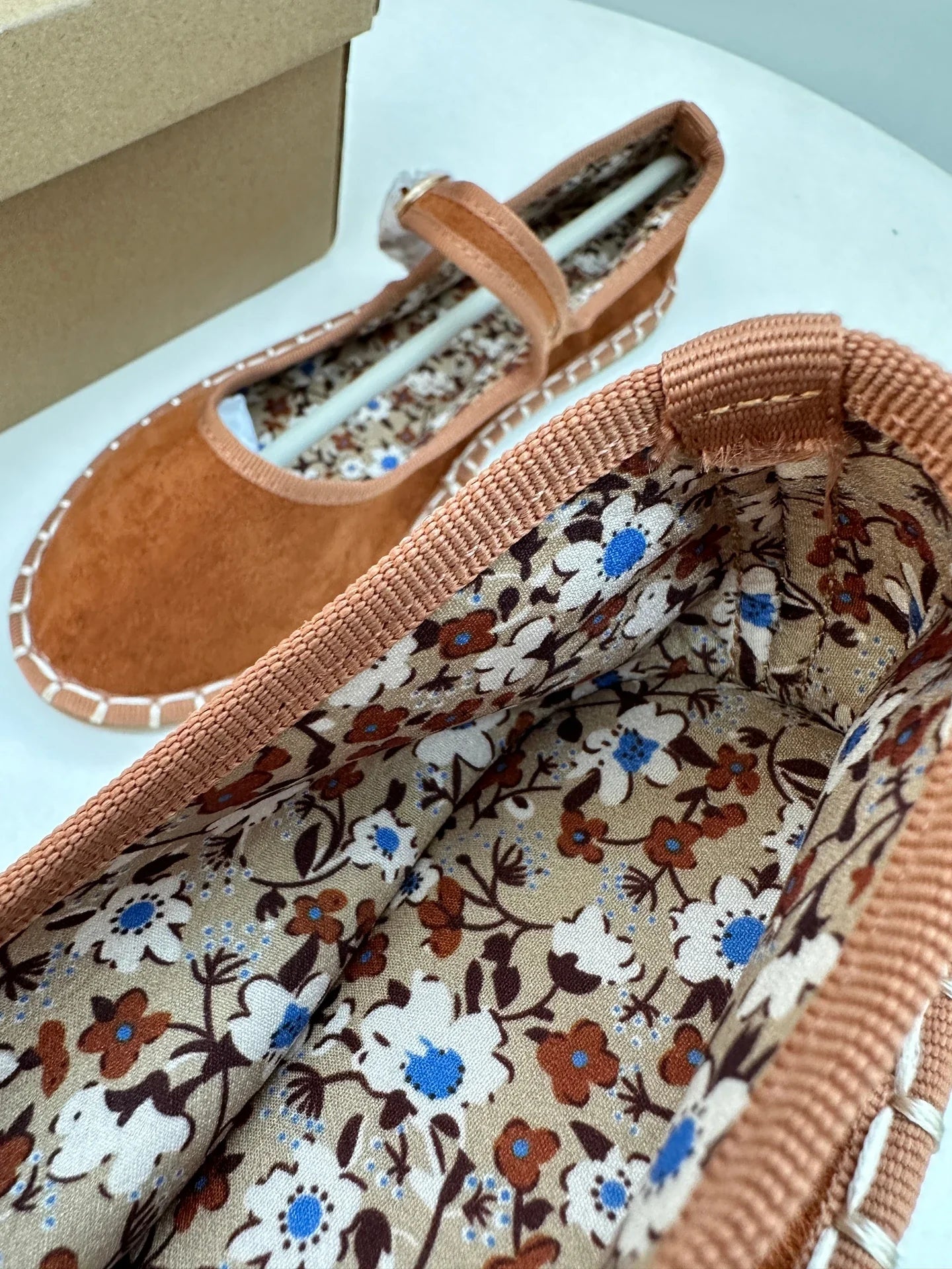 Floral Print Insole Velvet Flats Shoes Hand Stitching Elegant Mary Jeans Shoes Round Toe Ballets Flats Footwear