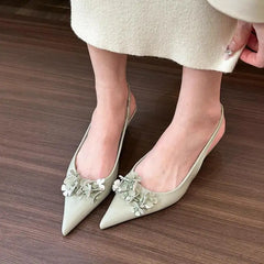 .Pointy Flower Sandals