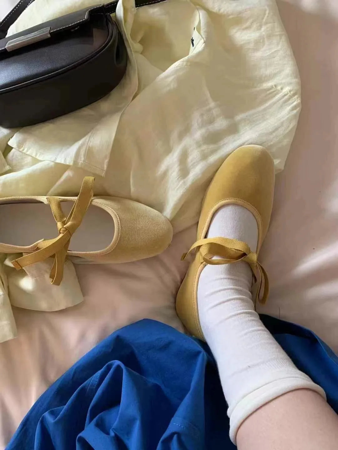 Bow Bandage Velvet Flats Shoes Elegant Round Toe Shallow Ballet Shoes Casual Streetwear Mary Janes