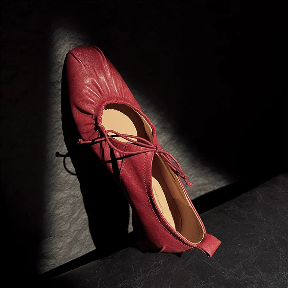 Retro Genuine Leather Pumps Low Round Heels Party Woman Round Toe Lace Up Pumps