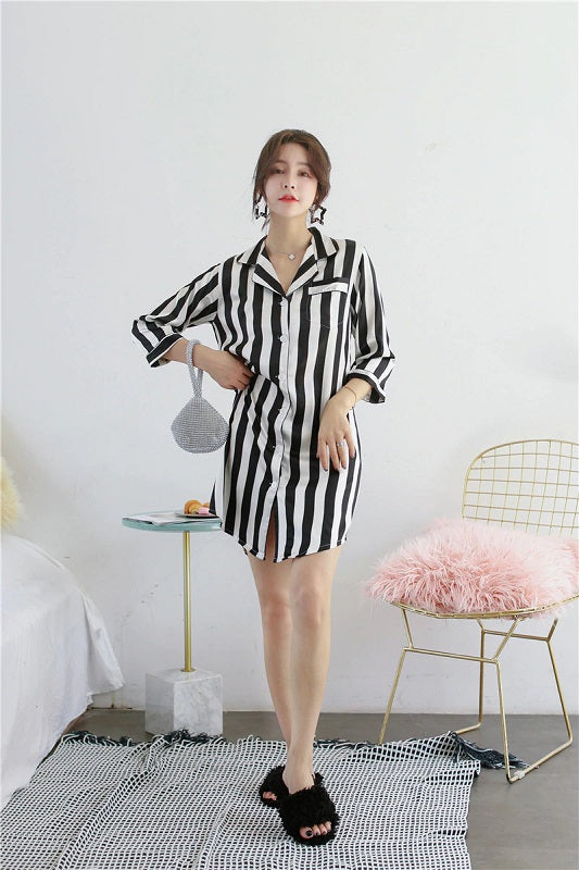 Stripe Stain Faux Silk Loose Night Robe