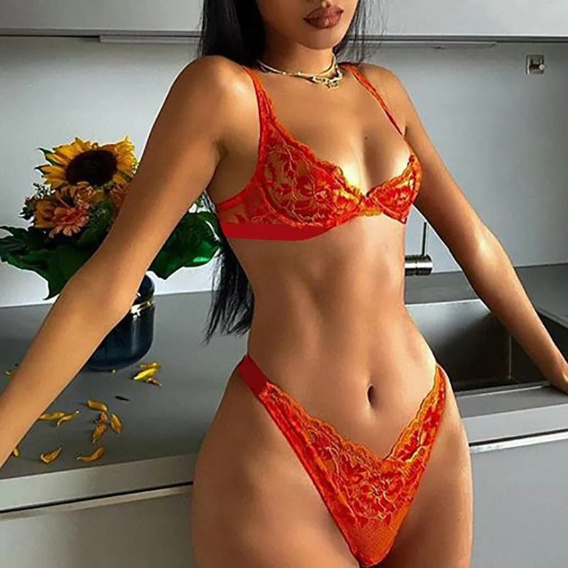 Trendy Lace Underwire Lingerie Two Piece Set