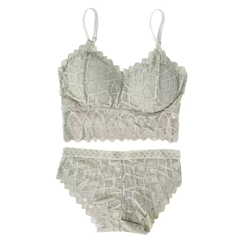 Trendy Soft Embroidery Rubber Bra And Panty Underwire Set
