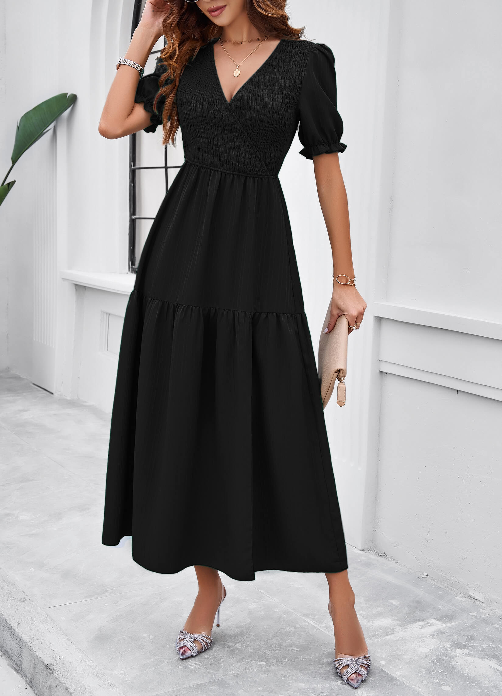 Meadow Smock Midi Dress - Black