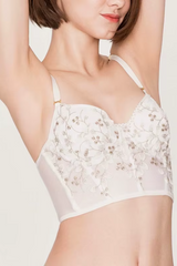 Embroidery Lace Soft Rubber Bra And Panty Soutine Gorge Corset