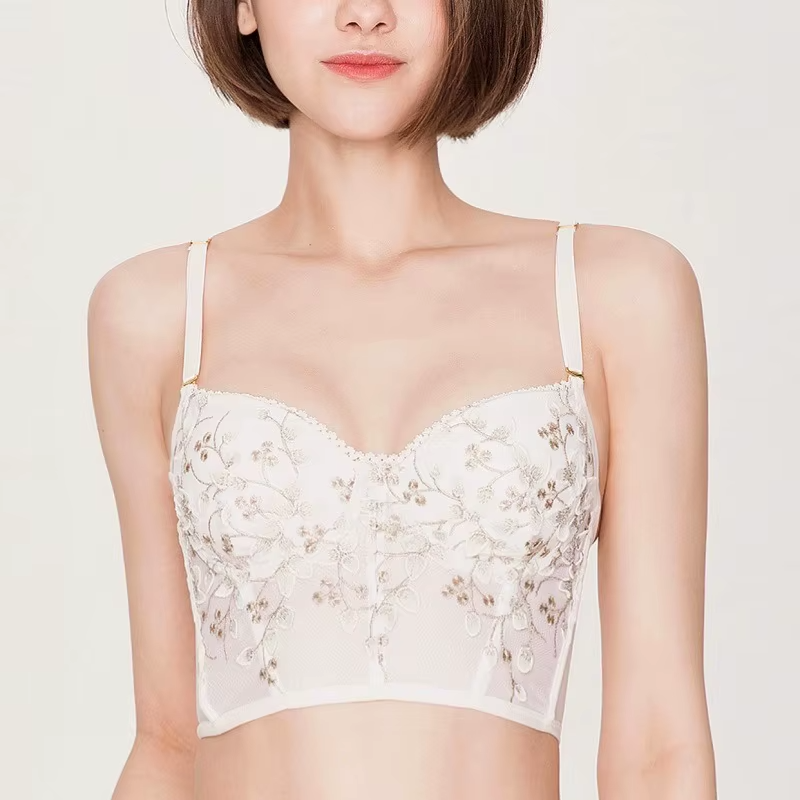 Embroidery Lace Soft Rubber Bra And Panty Soutine Gorge Corset
