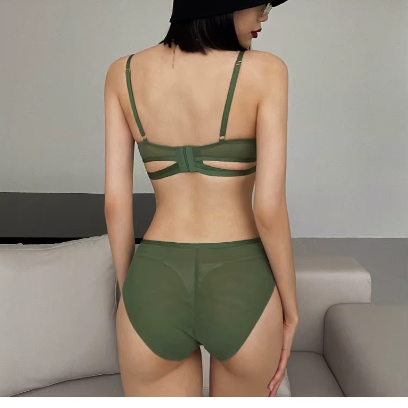 Lace Embroidery Deep V Push Up Brassiere Bra and Panties Set